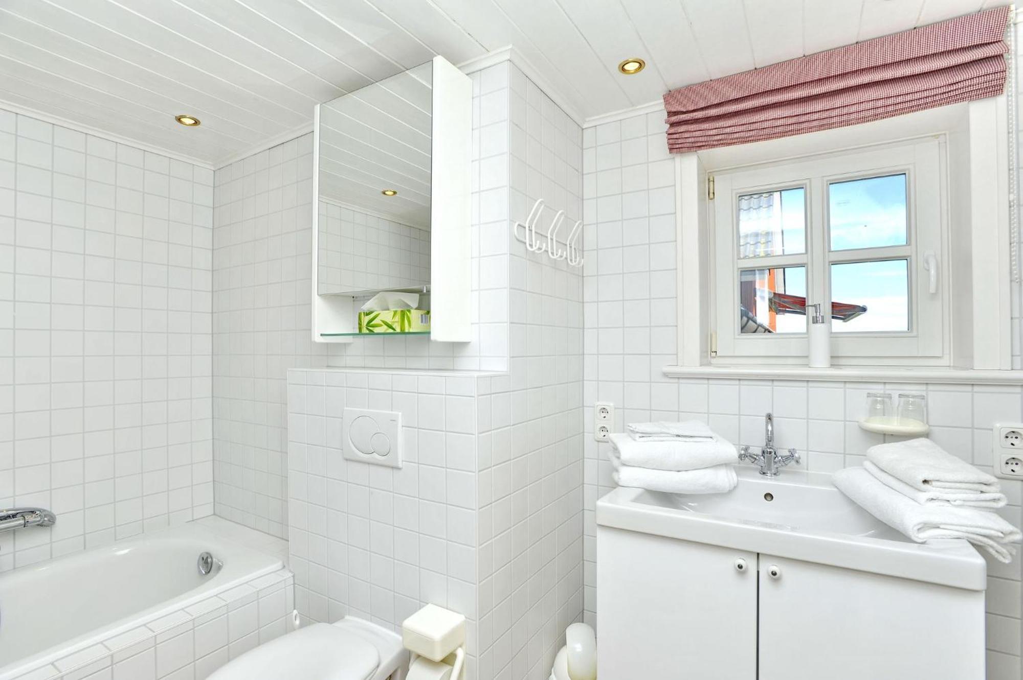 Melenbarig Hues Villa Munkmarsch ภายนอก รูปภาพ